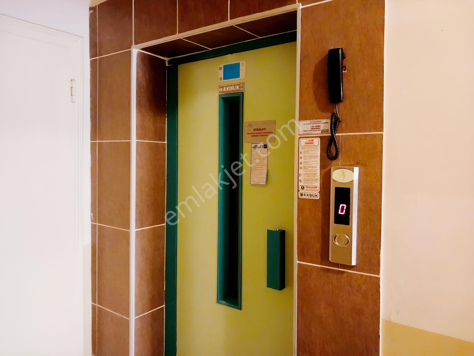Fethiye Mahallesi İlahiyat Fakültesi Arkasın'da Satılık 3+1 — fotoğraf 5