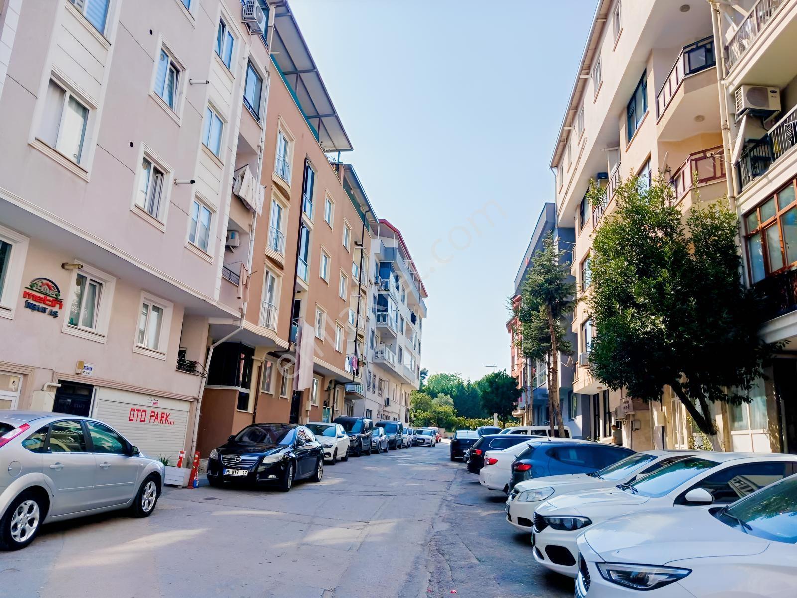 Fethiye Mahallesi İlahiyat Fakültesi Arkasın'da Satılık 3+1 — fotoğraf 35
