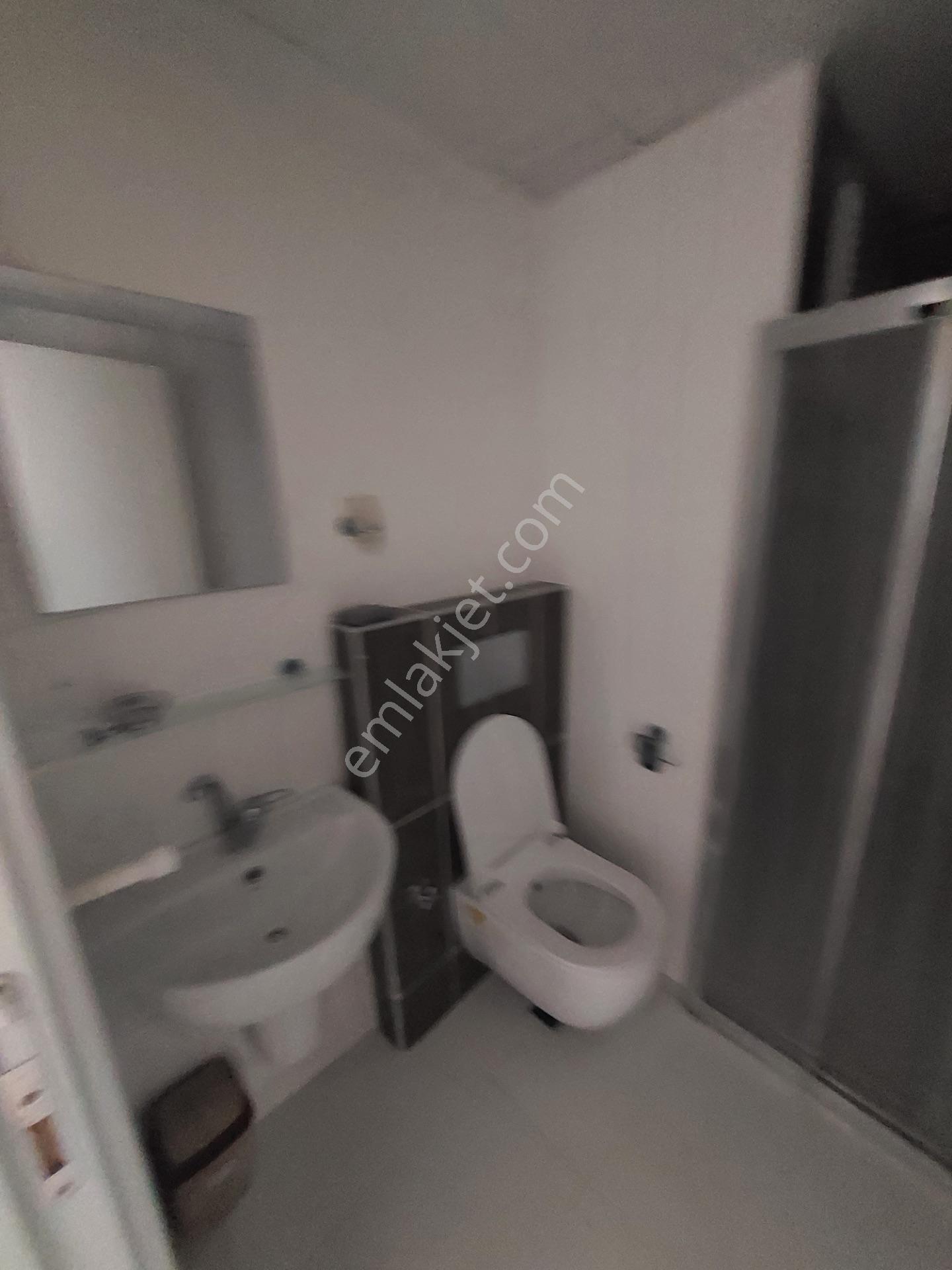 Stad Yanı Geniş Oturumlu Full Eşyalı Satılık 1+1 Daire — fotoğraf 10