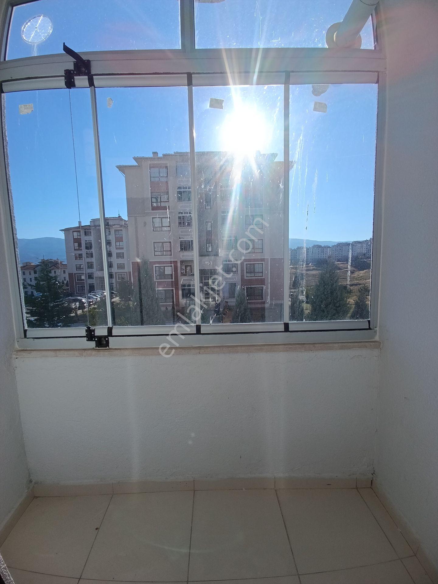 Akkent Mahallesi'nde Bakımlı Ve Masrafsız 2+1 — fotoğraf 6