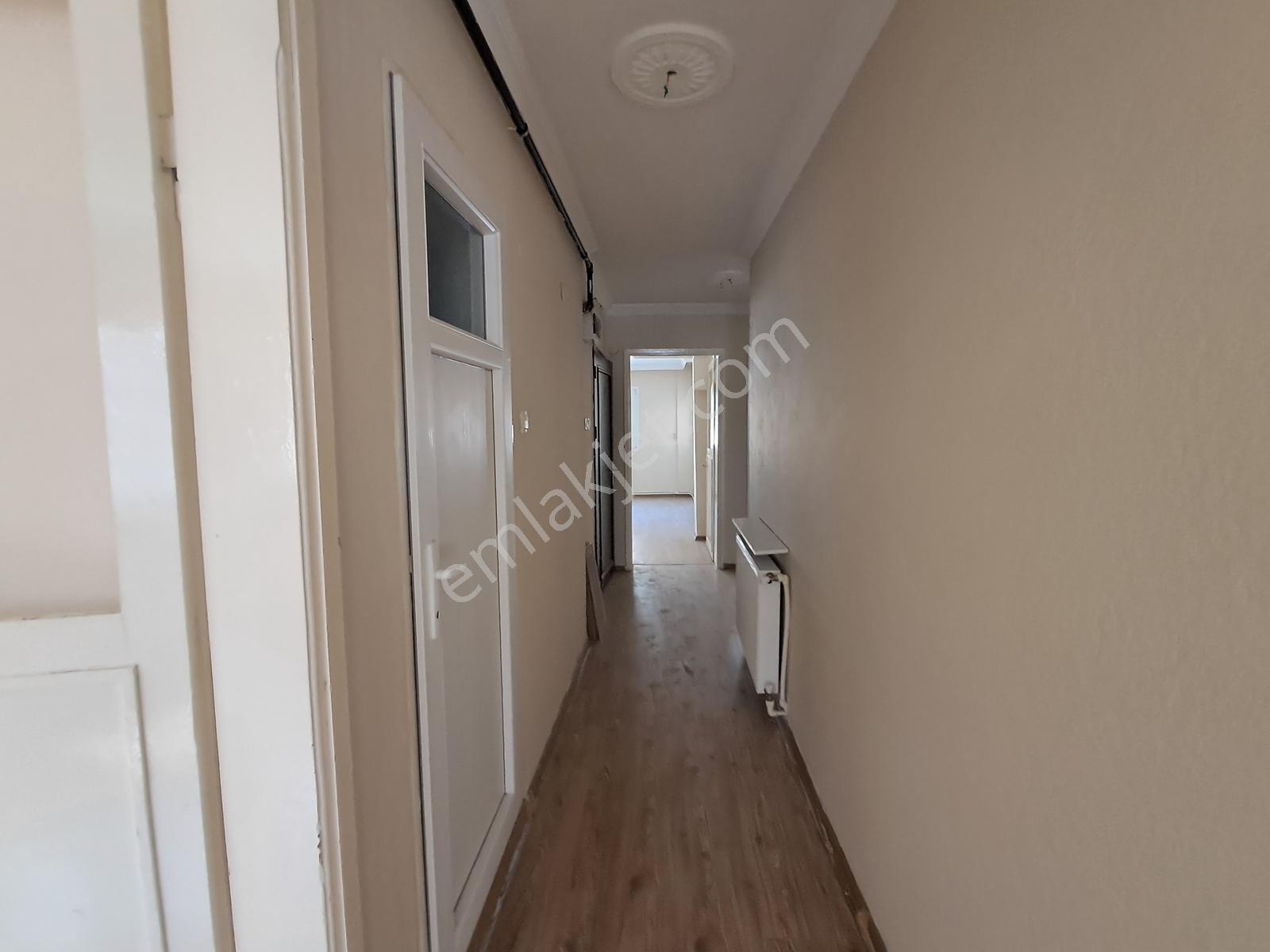 Bayraklı Osmangazi'de Muhteşem Lokasyonda Satılık 3+1 Daire — fotoğraf 17