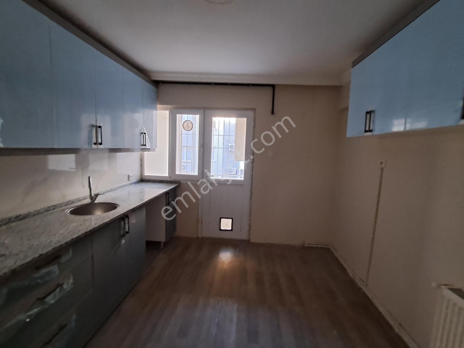 Bayraklı Osmangazi'de Muhteşem Lokasyonda Satılık 3+1 Daire — fotoğraf 20