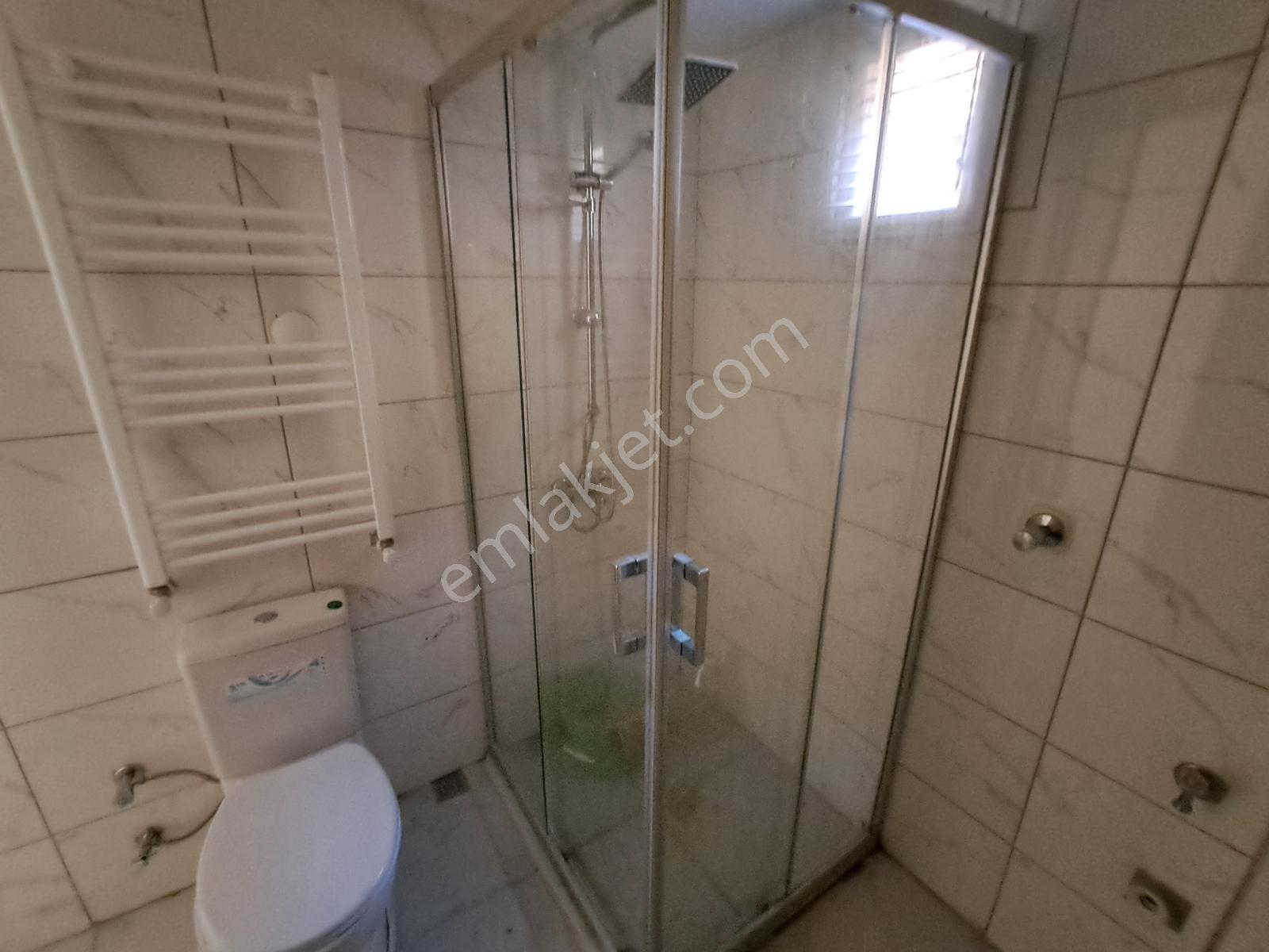 Bayraklı Osmangazi'de Muhteşem Lokasyonda Satılık 3+1 Daire — fotoğraf 24