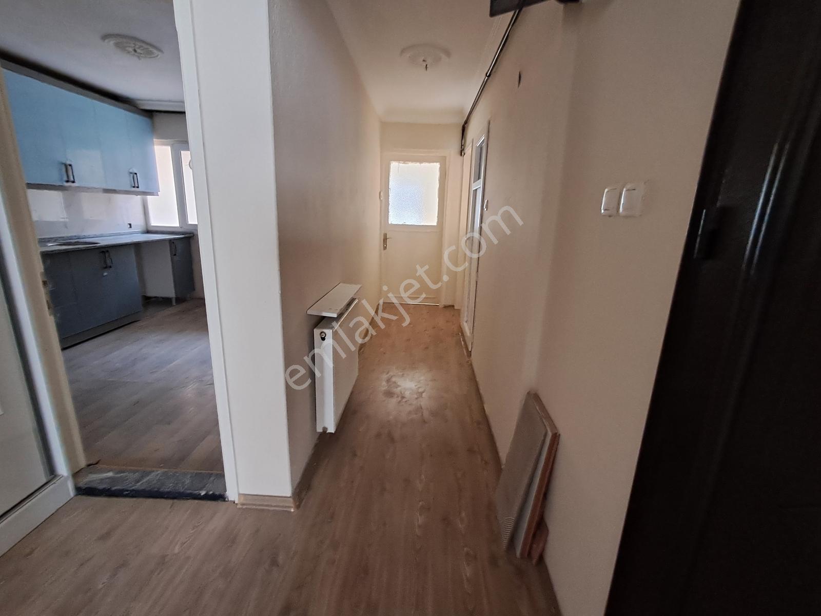 Bayraklı Osmangazi'de Muhteşem Lokasyonda Satılık 3+1 Daire — fotoğraf 28