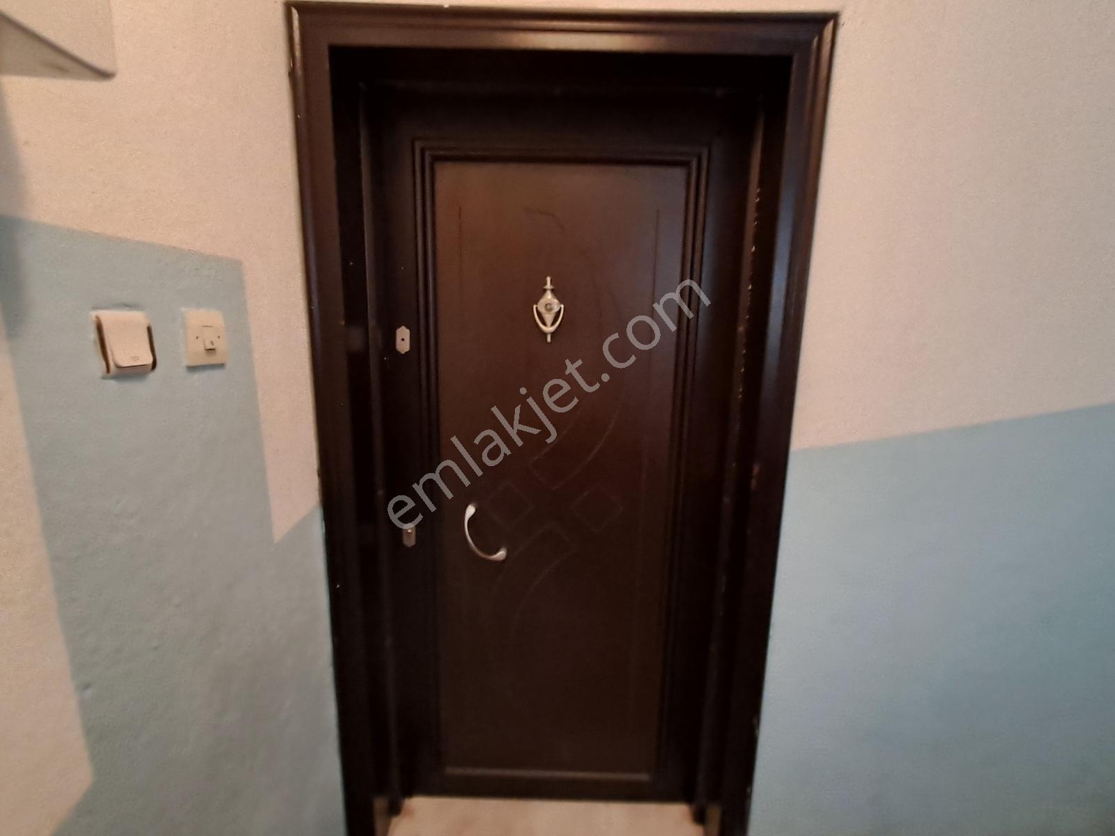 Bayraklı Osmangazi'de Muhteşem Lokasyonda Satılık 3+1 Daire — fotoğraf 32