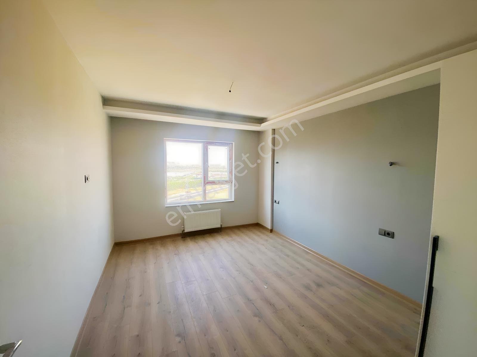 Törekent Serra Bulvar Site İçerisinde Satılık 2+1 — fotoğraf 22