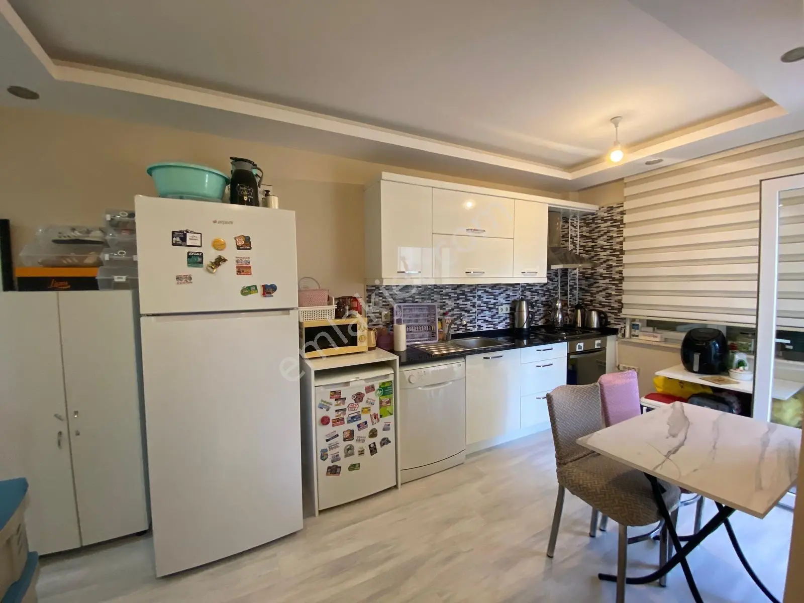 Antalya Konyaaltı Mükemmel Lokasyonda Sıte Içınde Katta Kelepır Acıl 1 + 1 Satılık Daıre — fotoğraf 8