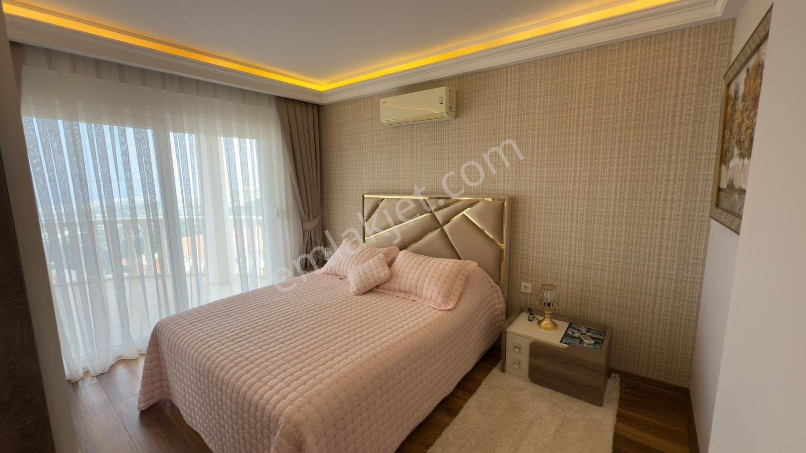 Alanya Kargıcak'ta Deniz Manzaralı Eşyalı 3+1 Villa — fotoğraf 16