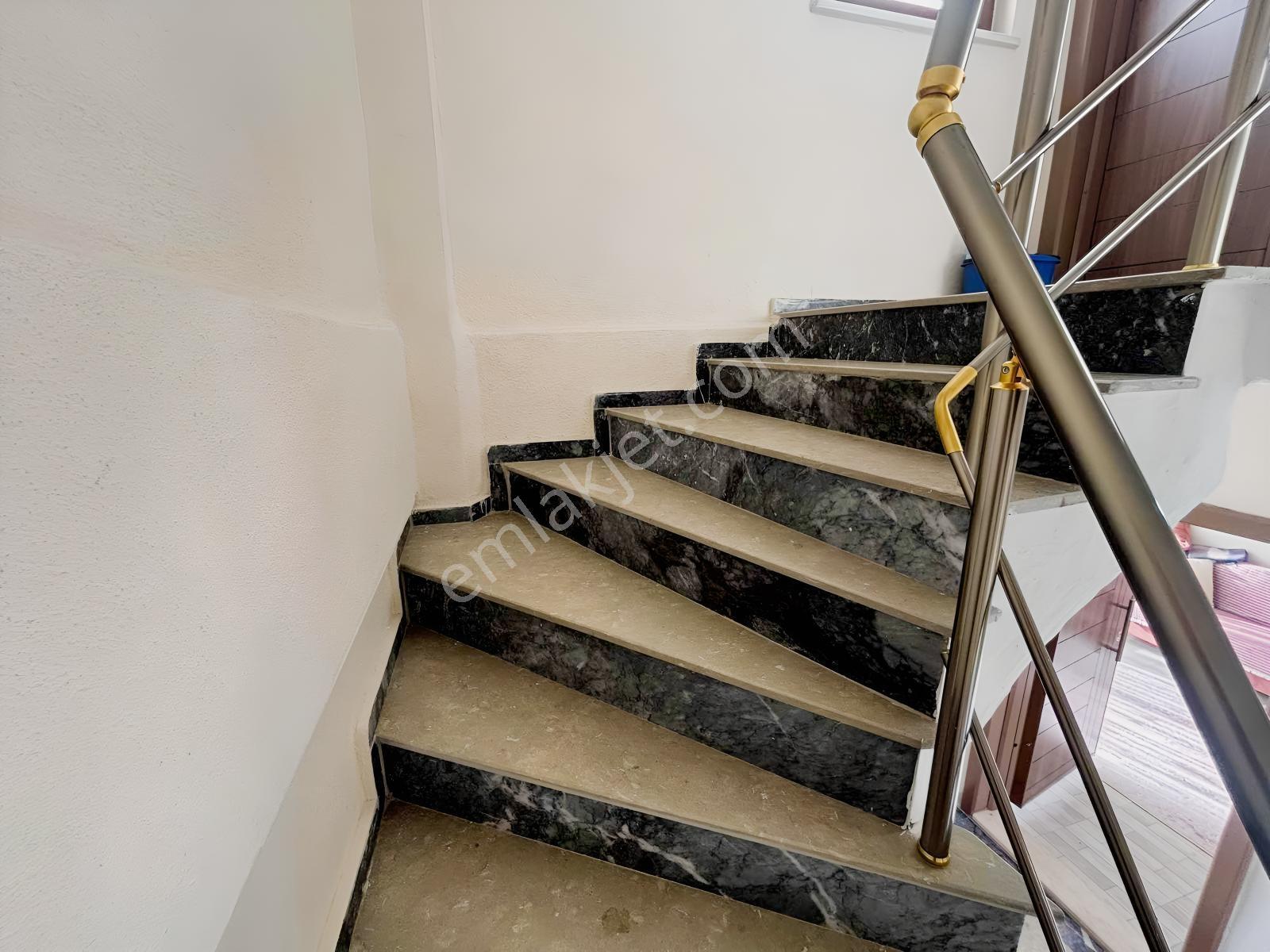 Balıkesir Erdek'te Ful Deniz Ve Dağ Manzaralı Triplex Villa — fotoğraf 28