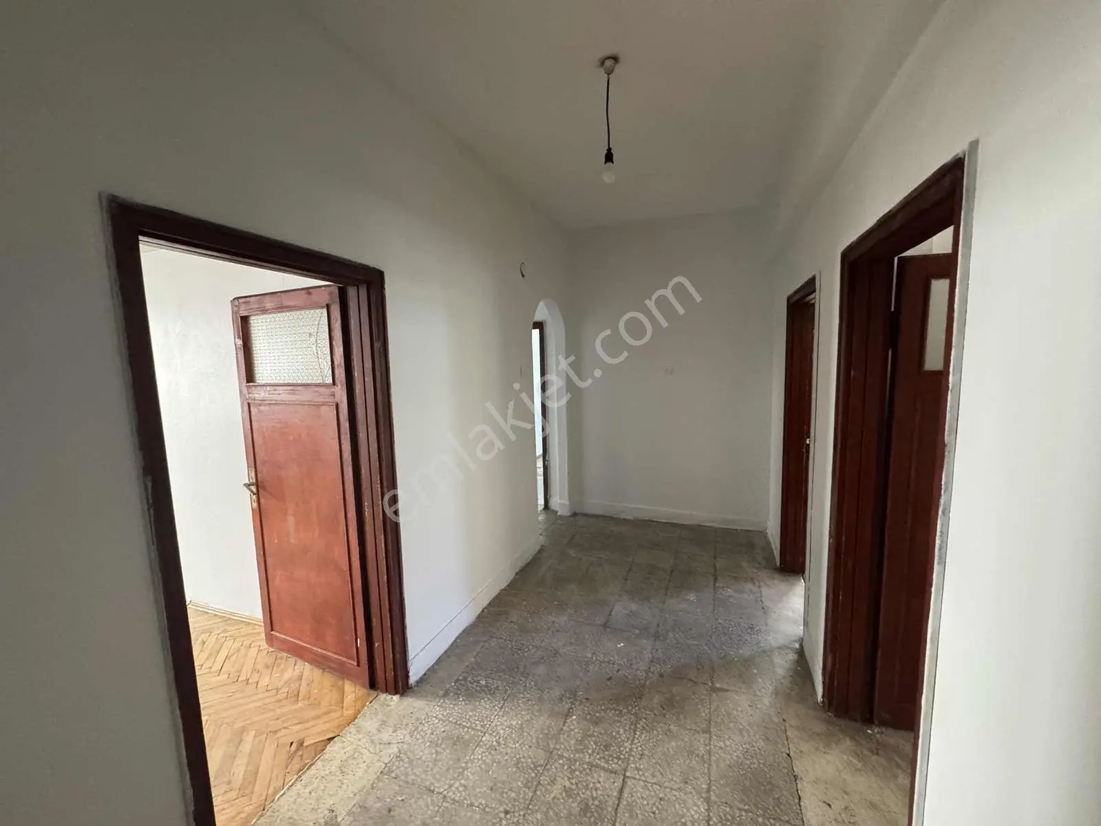 Aydınlıkevler Mahallesı'nde Satılık 3 + 1 Daıre — fotoğraf 15
