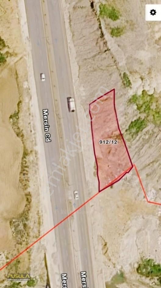 Mersin Caddesine Cephe 832m2 Müstakil Tapulu Tarla