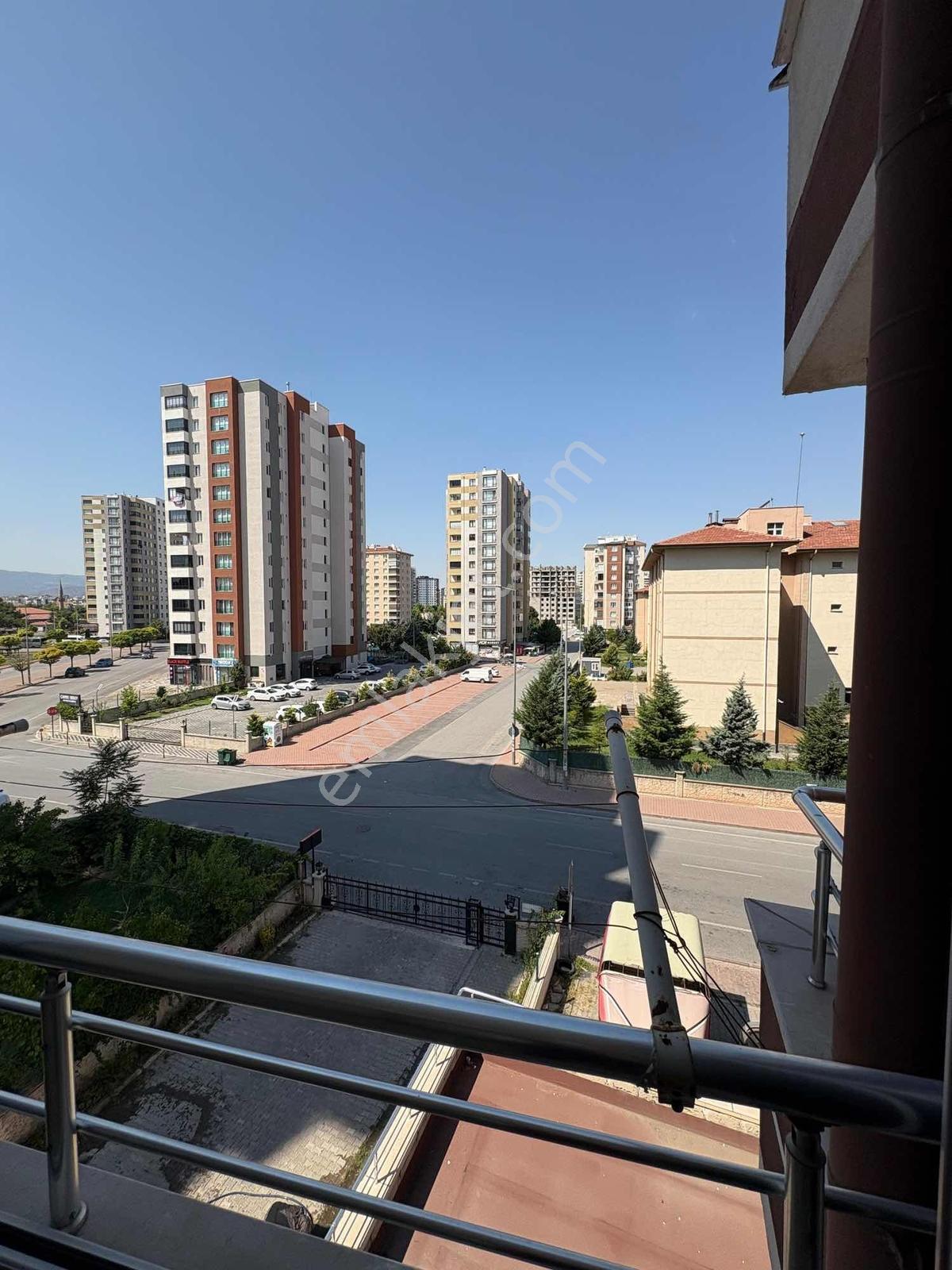 Hoca Ahmet Yesevi Mah Satılık Kiracılı Daire — fotoğraf 6