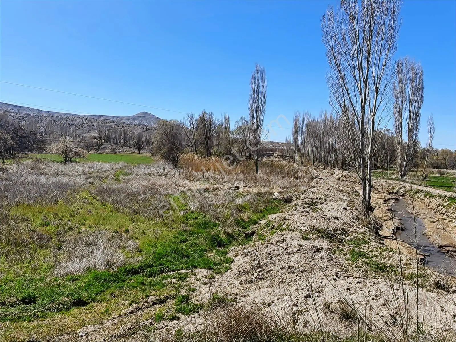 Ürgüp Cemilde Acill Satılık Tek Tapu Araç Takaslı — fotoğraf 31