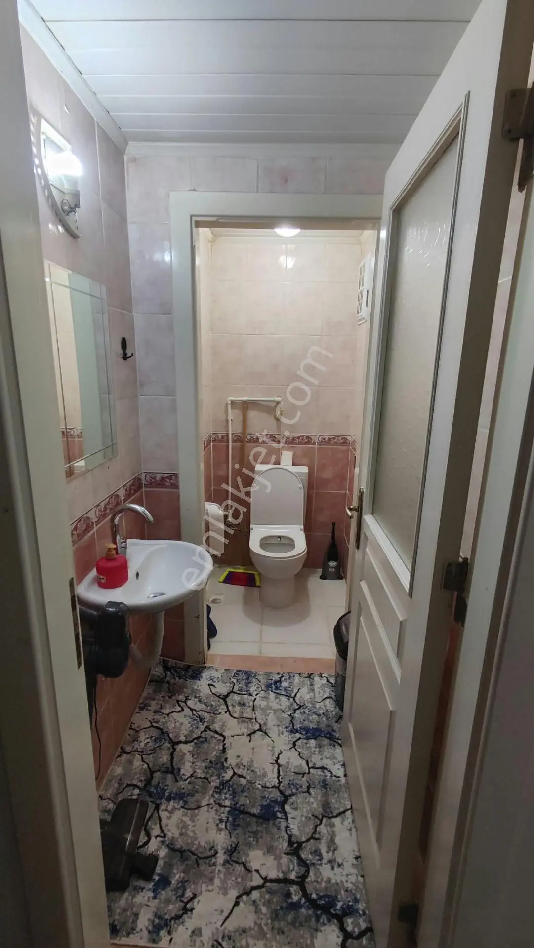 Karataş'ta 5 Katlı Binada 2. Kat Satılık 2+1 Daire — fotoğraf 10