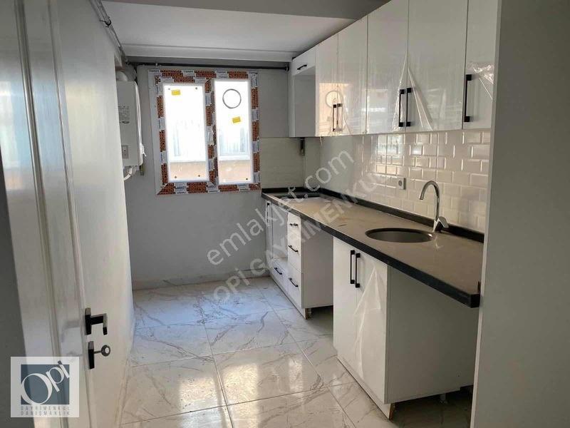 Cadde Üzeri Köşebaşı 3+1 Arakat Satılık Daire — fotoğraf 2