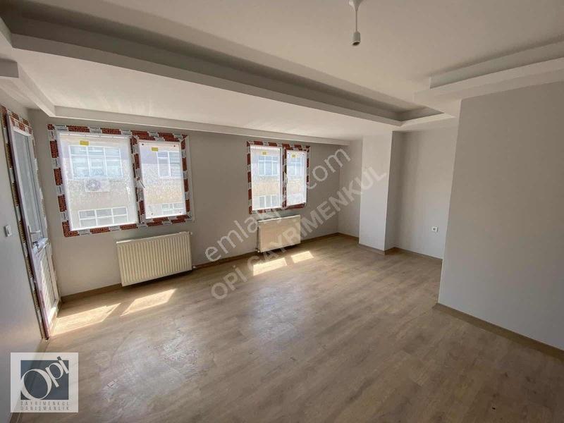 Cadde Üzeri Köşebaşı 3+1 Arakat Satılık Daire — fotoğraf 4