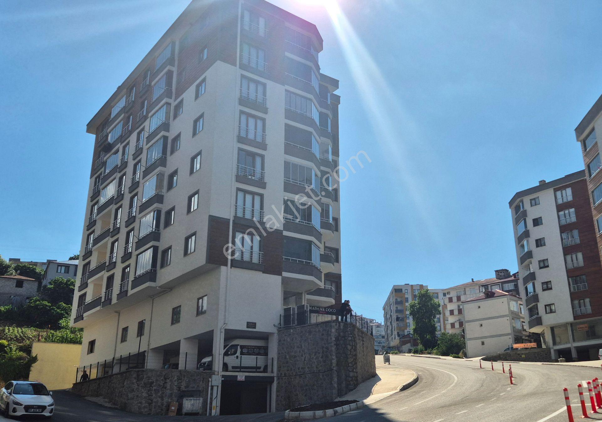 Öztürkler Gayrimenkulden Trabzon Akçaabat Yaylacık Mahallesi Akçaabat Caddesi No 114 Te 3+1 128 M — fotoğraf 12