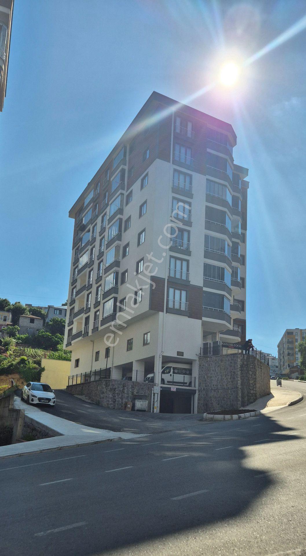 Öztürkler Gayrimenkulden Trabzon Akçaabat Yaylacık Mahallesi Akçaabat Caddesi No 114 Te 3+1 128 M — fotoğraf 29