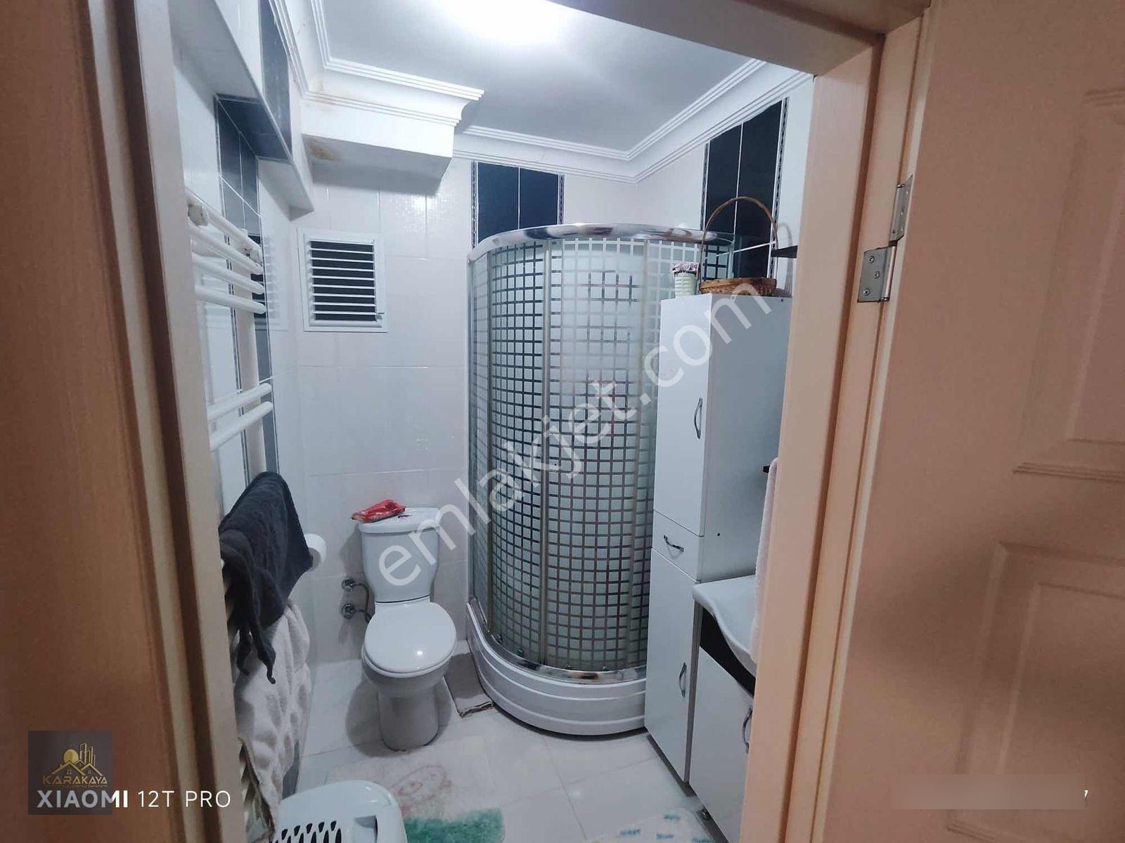 Karakaya'dan Esertepe'de Satılık Asansörlü Ara Kat Acill Daire — fotoğraf 2
