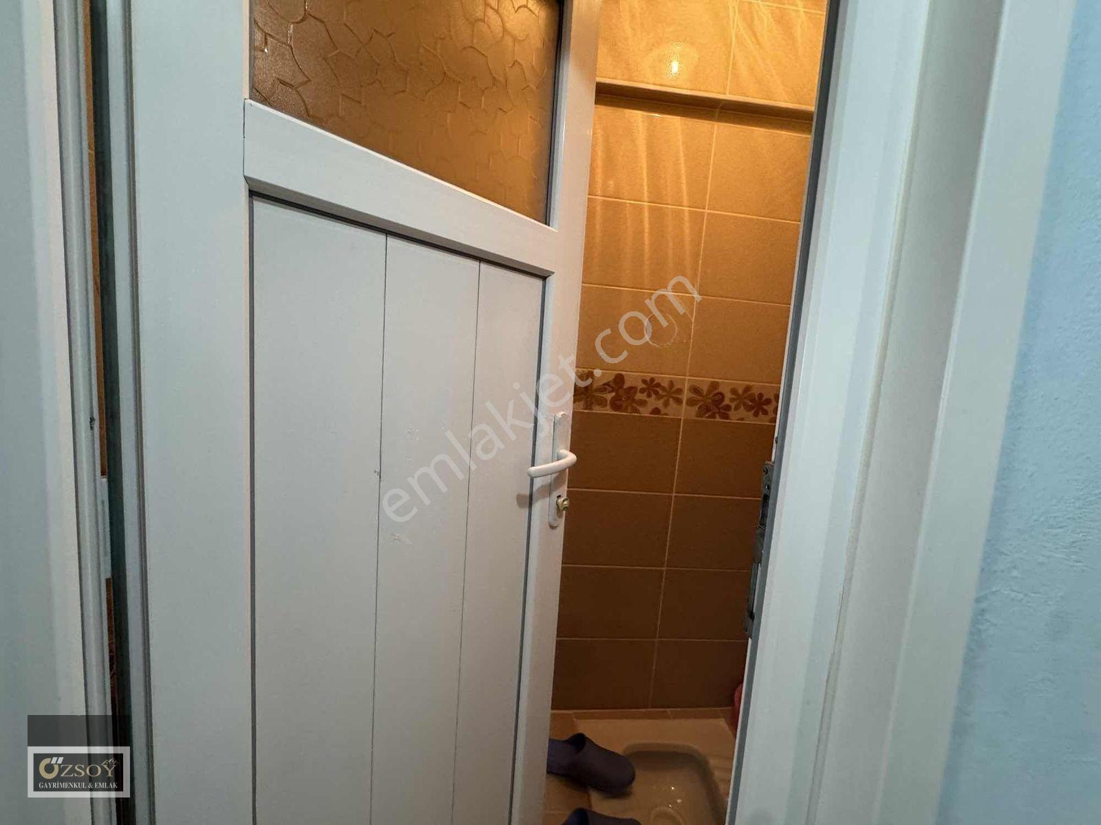Çayırova Özgürlük Mahallesin'de 2+1 Satılık Arakat Daire — fotoğraf 32