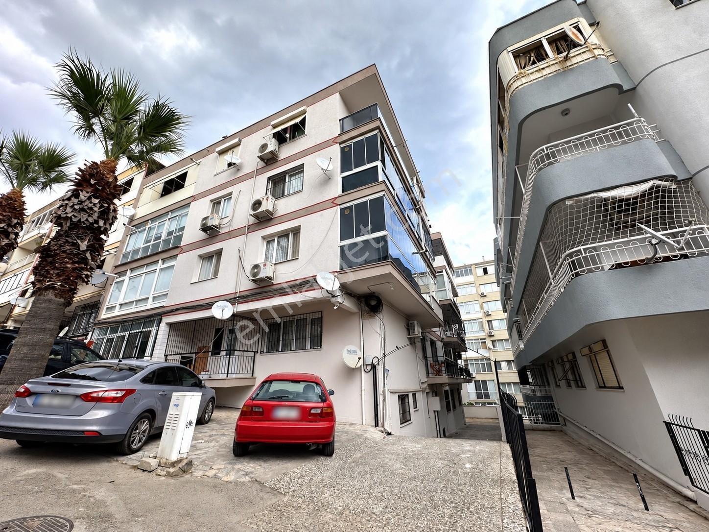 İzmir Demokrasi Üni Yakını | Merkezi | Masrafsız | Otoparklı 2+1 — fotoğraf 29