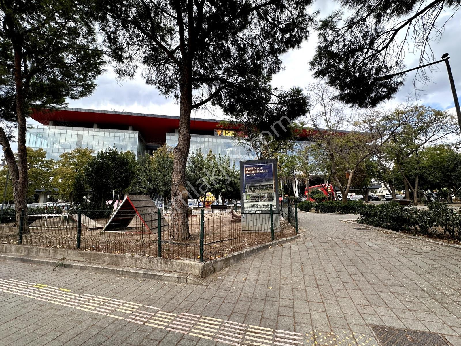 İzmir Demokrasi Üni Yakını | Merkezi | Masrafsız | Otoparklı 2+1 — fotoğraf 33