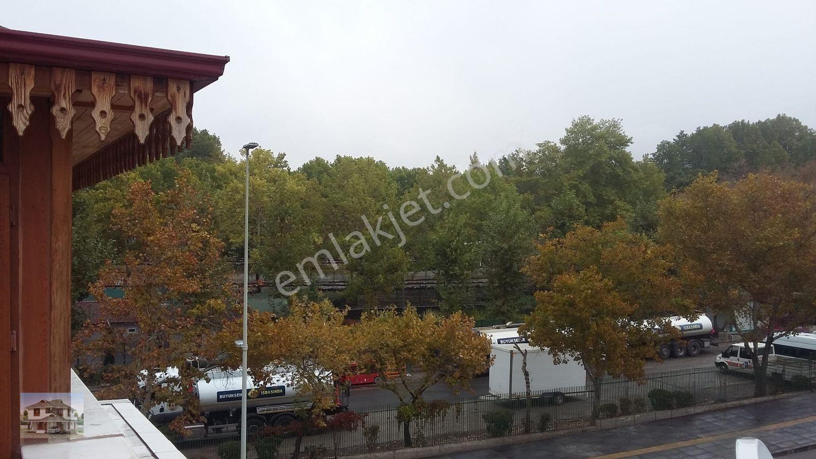 Genç Emlaktan Aydınlıkevlerde Altınpark Manzaralı Teras Full Yapılı 2+1 Satılık Daire — fotoğraf 6
