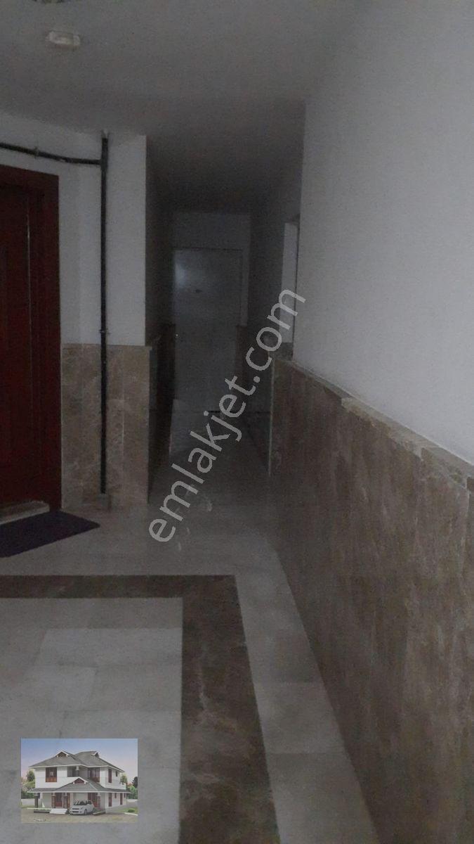 Genç Emlaktan Aydınlıkevlerde Altınpark Manzaralı Teras Full Yapılı 2+1 Satılık Daire — fotoğraf 24