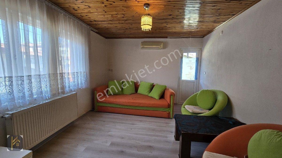 Forum Çamlık Avm Ye Yürüme Mesafesinde Satılık 2+1 Daire 1.900.000tl — fotoğraf 3