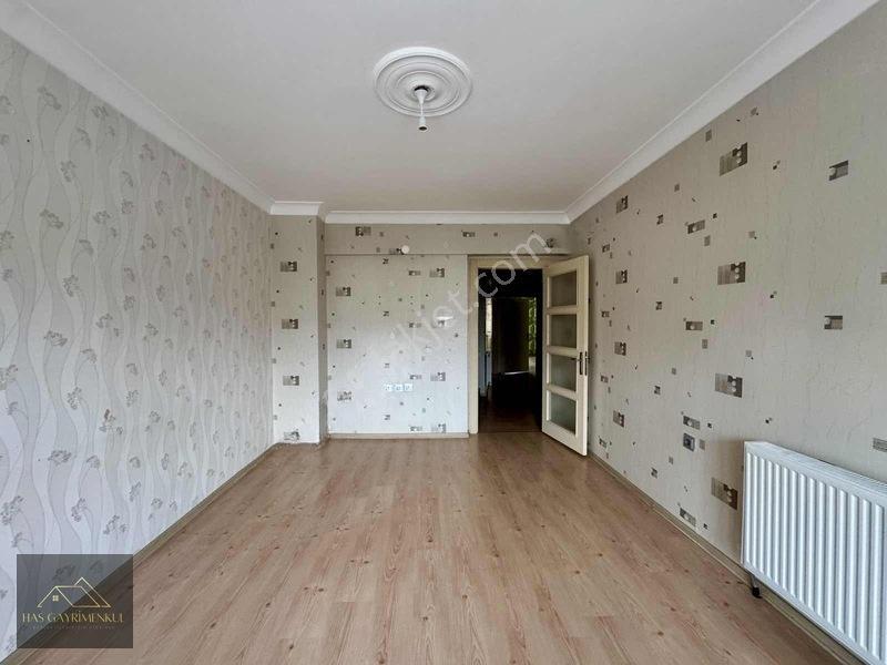 Merkezi Lokasyonda Kök Tapu 2+1 Fırsat Daire — fotoğraf 9