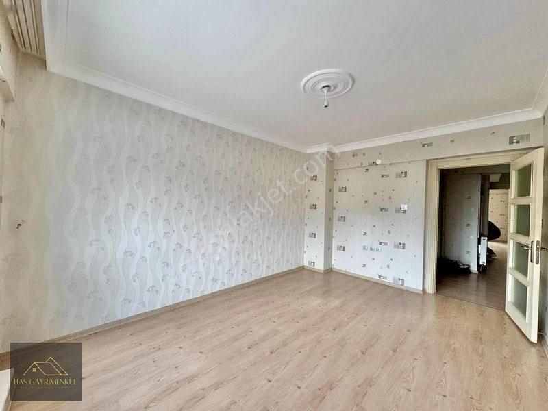 Merkezi Lokasyonda Kök Tapu 2+1 Fırsat Daire — fotoğraf 10