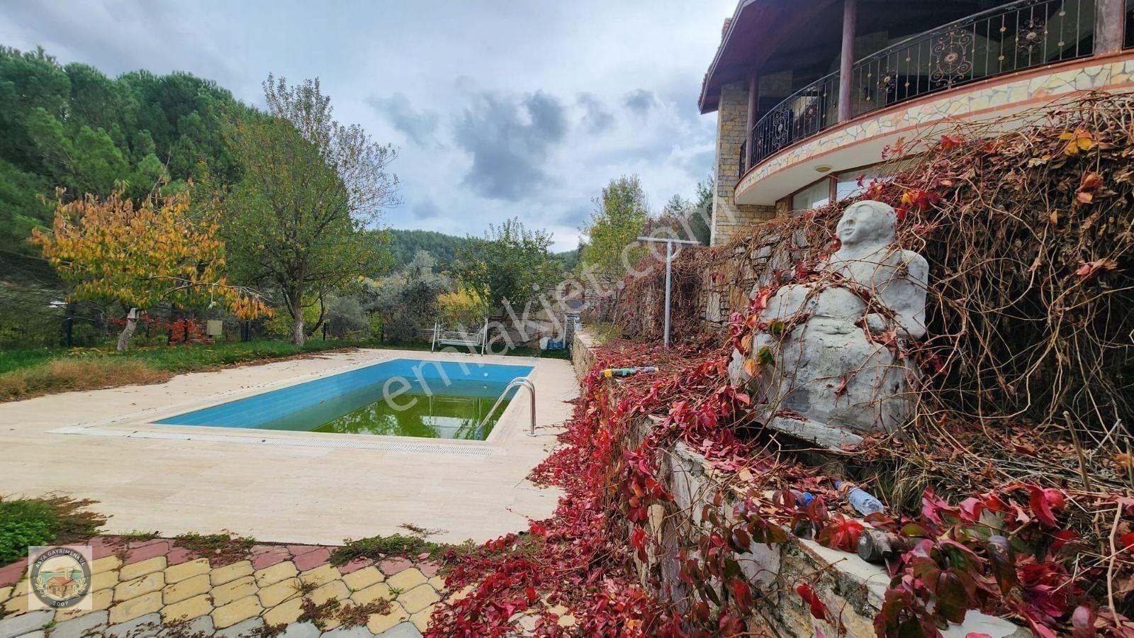 Muğla Yenice'de Satılık Havuzlu Tam Müstakil Villa — fotoğraf 4