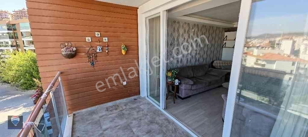 Kuşadası’nda 2016 Yapımı 2+1 | 2 Banyo | Balkonlu | Doğalgaz Kombili — fotoğraf 15