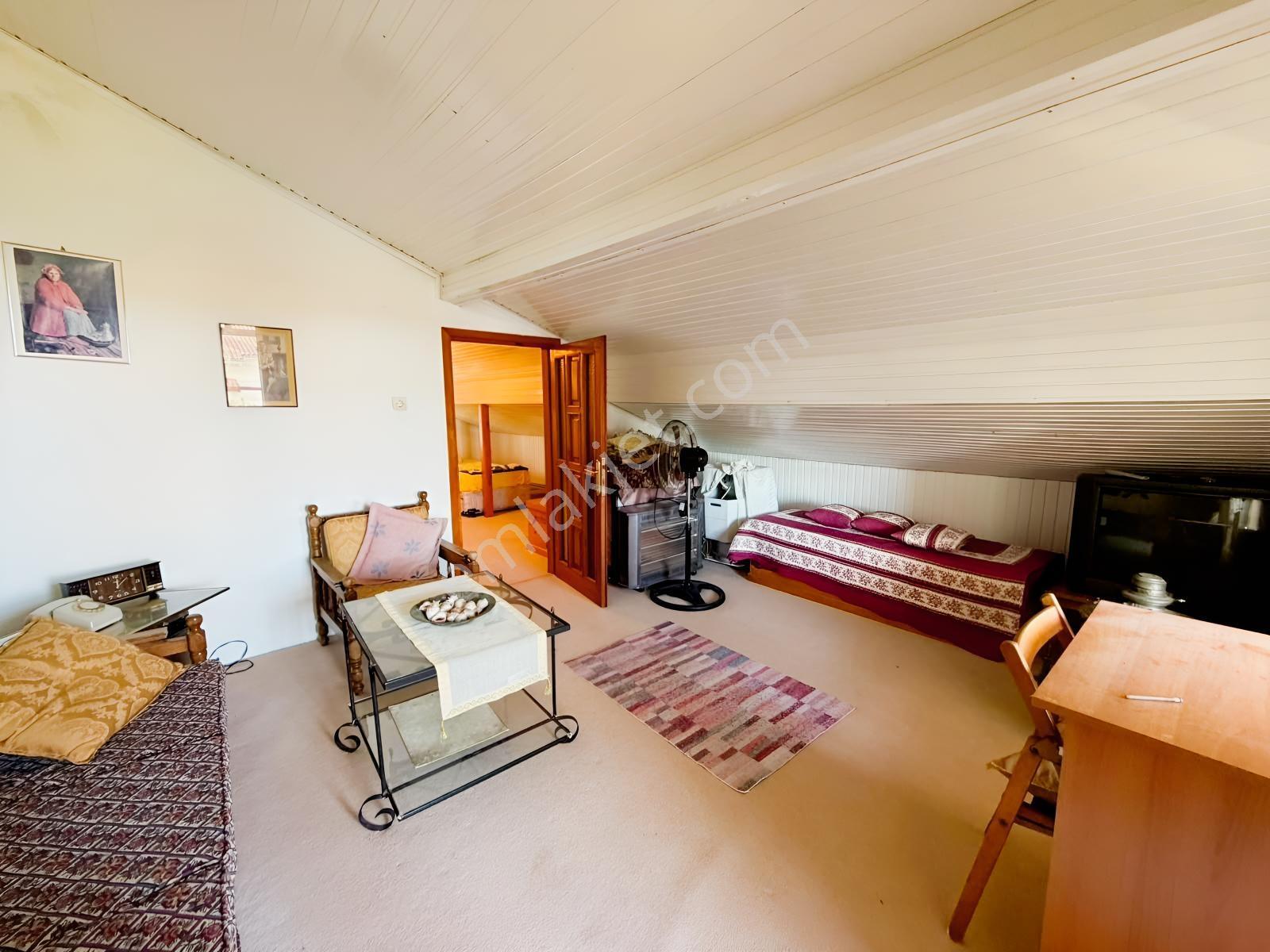 Turyaptan K.kuyuda Denize 100metre Geniş Bahçe Kullanımlı Villa — fotoğraf 16