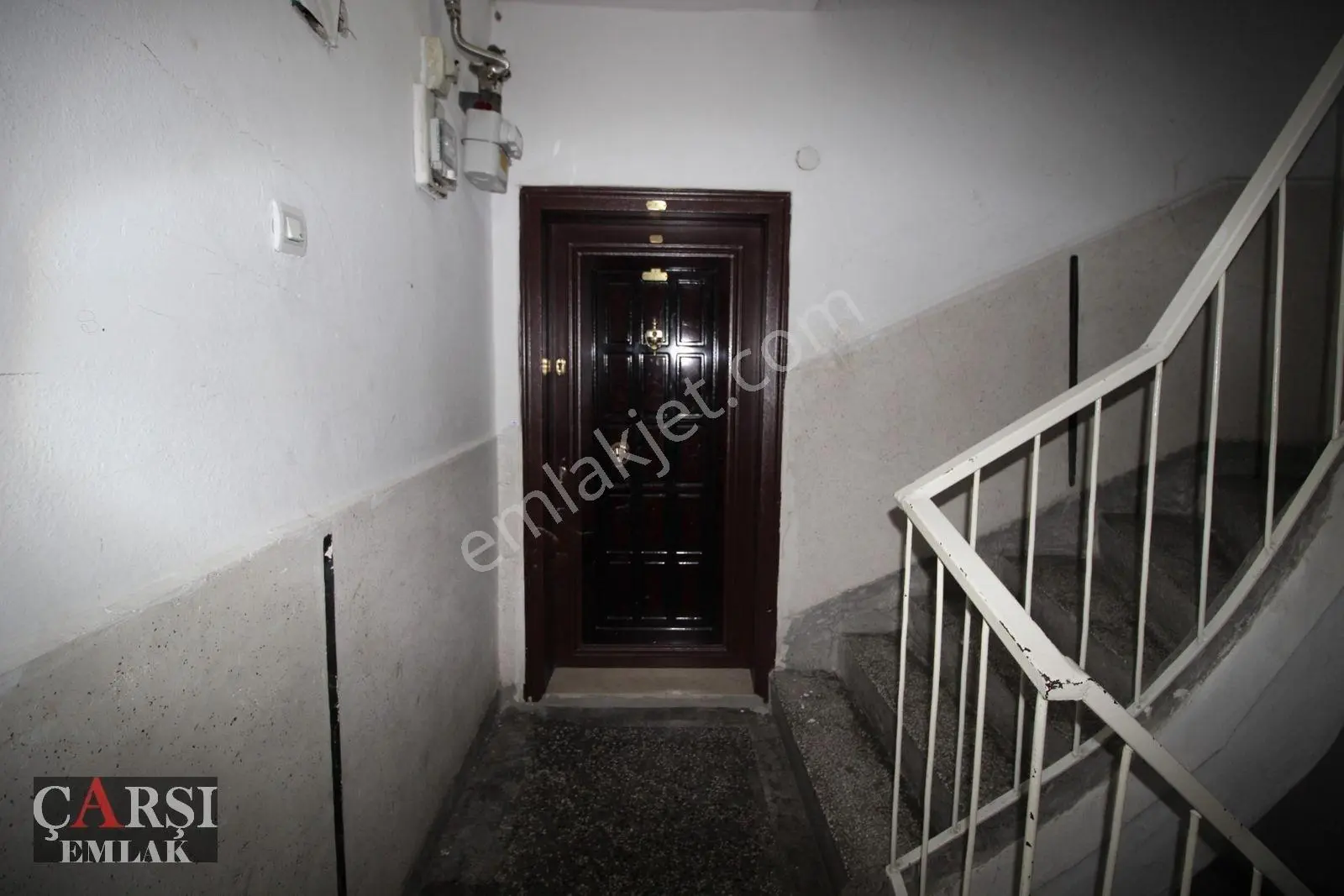 Çarşı"dan Aşti Metroya Yakın Ara Kat Ön Cephe 3+1 Daire — fotoğraf 14