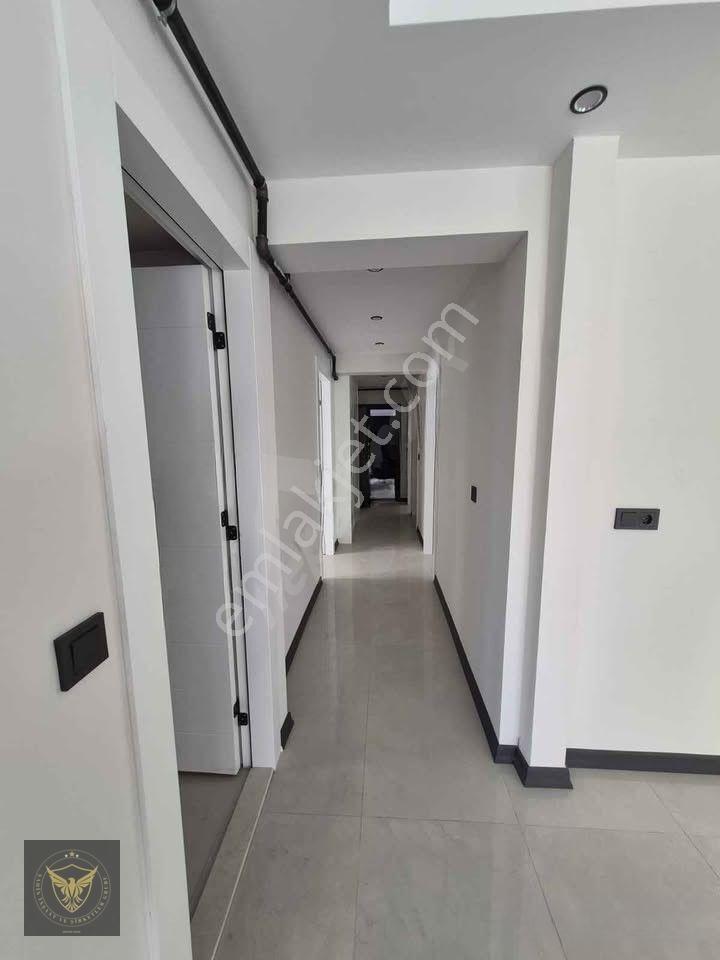 Beylikdüzü Yakuplu Mah Hasırcılar Avm 5 Dk Metrobüse Komşu Geniş M2 Li Bahçe Katı 3+1 Dairemiz — fotoğraf 6