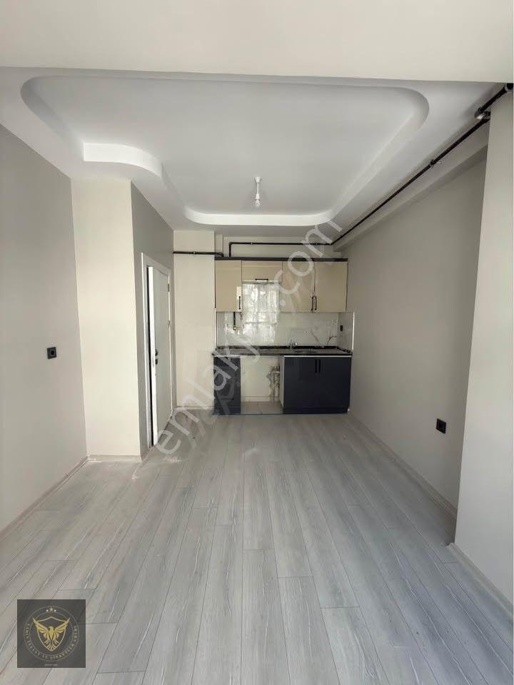 Esenyurt Cumhuriyet Mah Tüm Katılım Evlerine Uygun Metrobüse Yürüme Mesafesinde 1+1 Dairemiz — fotoğraf 2