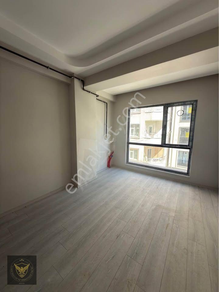 Esenyurt Cumhuriyet Mah Tüm Katılım Evlerine Uygun Metrobüse Yürüme Mesafesinde 1+1 Dairemiz — fotoğraf 5
