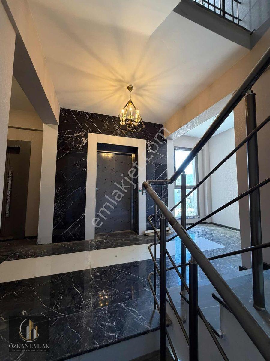 İzmir Tirede Satılık Sıfır 3+1 Daire — fotoğraf 3