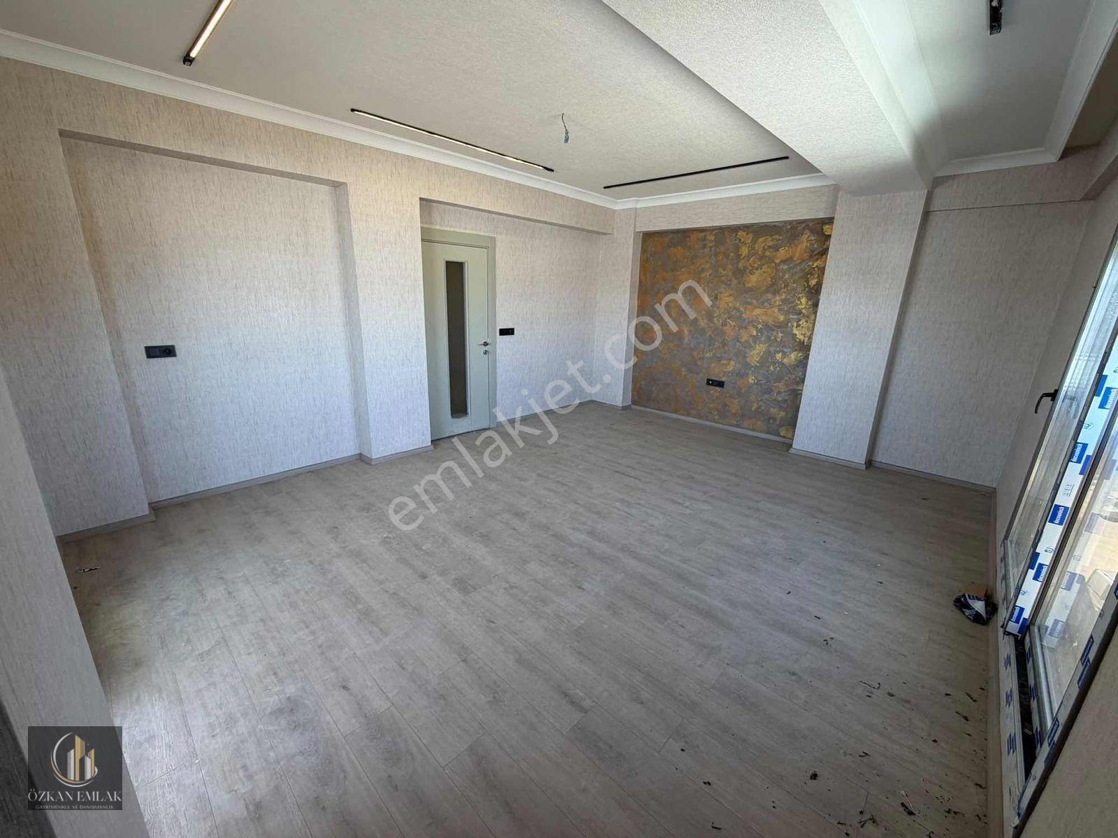 İzmir Tirede Satılık Sıfır 3+1 Daire — fotoğraf 23