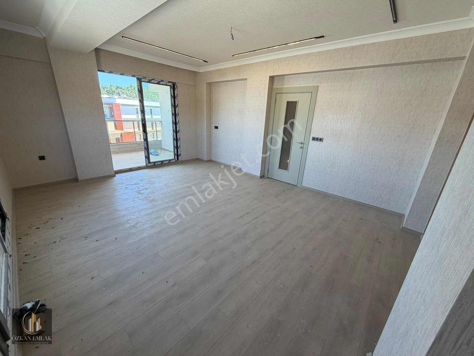 İzmir Tirede Satılık Sıfır 3+1 Daire — fotoğraf 31
