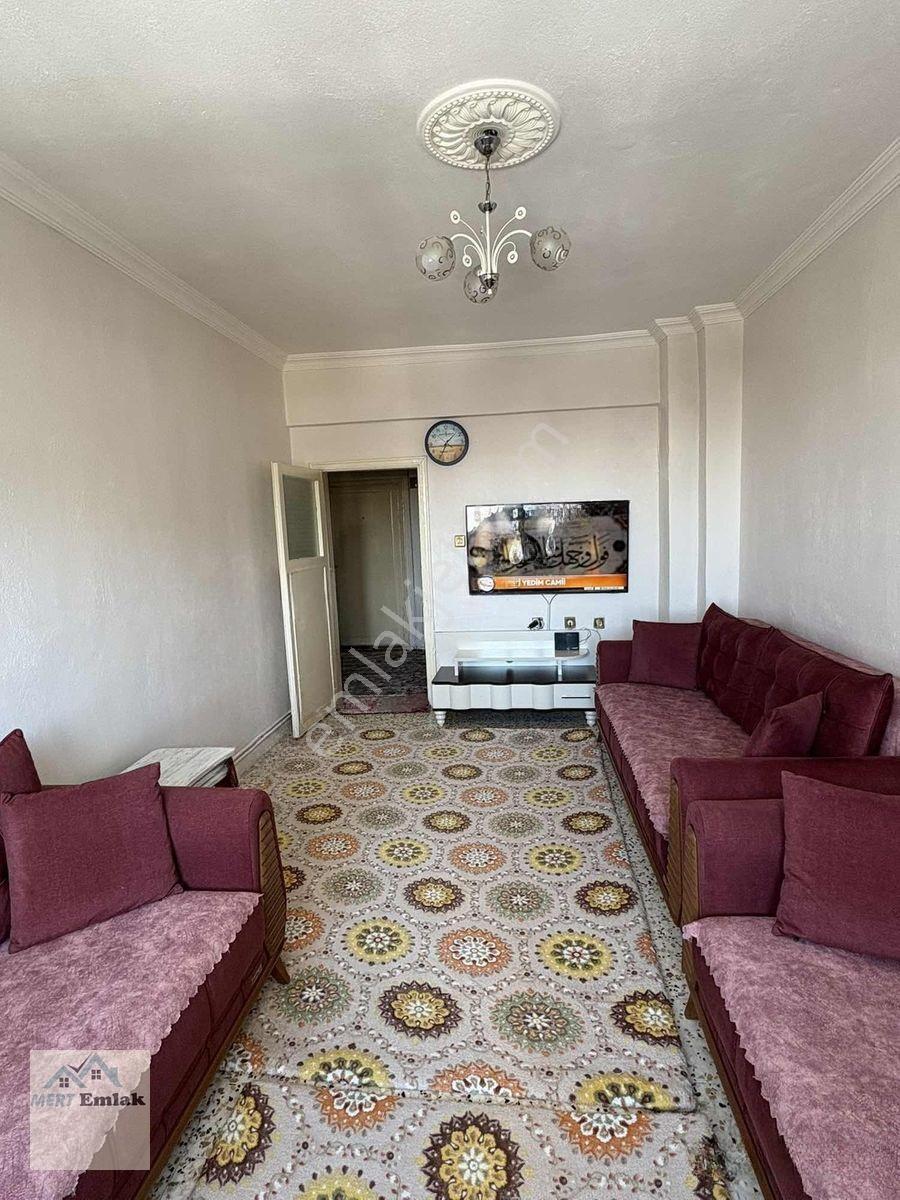 Mert Emlaktan 350 Evler Mahallesi 2+1 Satılık Dairemiz — fotoğraf 9