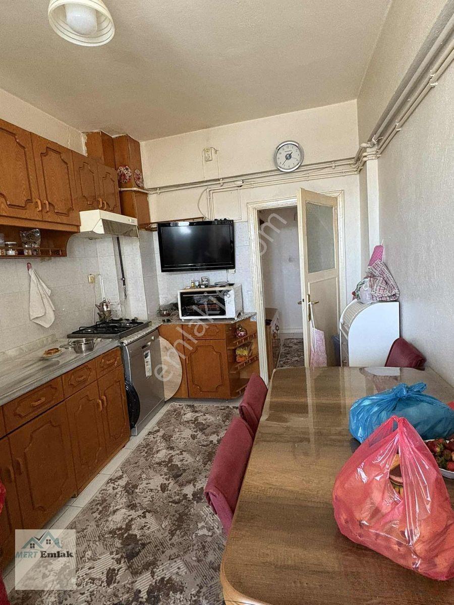 Mert Emlaktan 350 Evler Mahallesi 2+1 Satılık Dairemiz — fotoğraf 17
