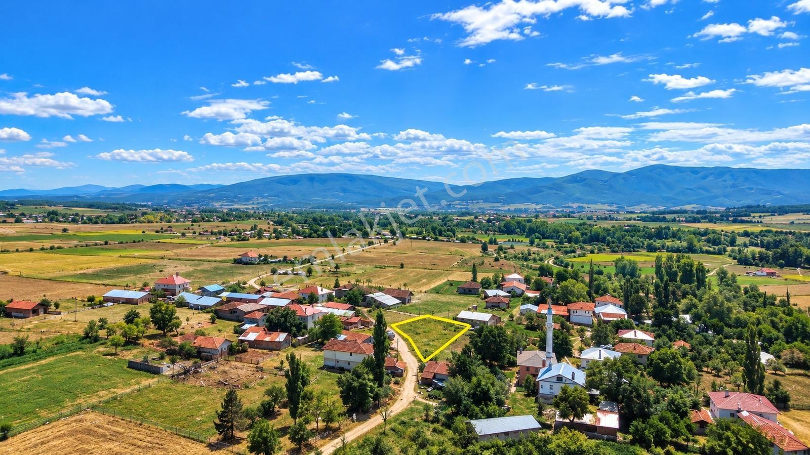 █ Garanti Emlak'tan Daday'a 3,5 Km 793 M² İmarlı Fırsat Arsa █ — fotoğraf 3