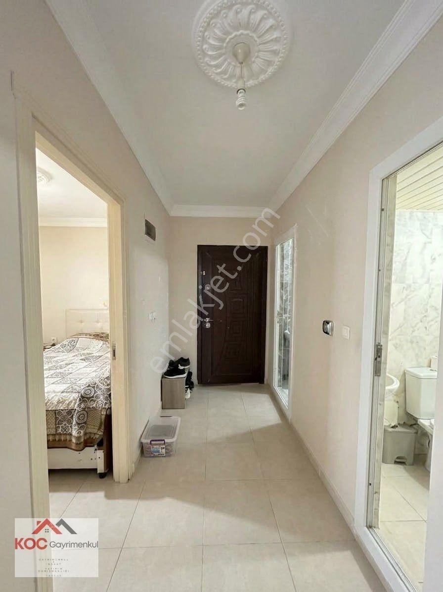 Koç Emlaktan Hazır Memur Kiracılı 1+1 Ful Eşyalı Satılık Daire — fotoğraf 4