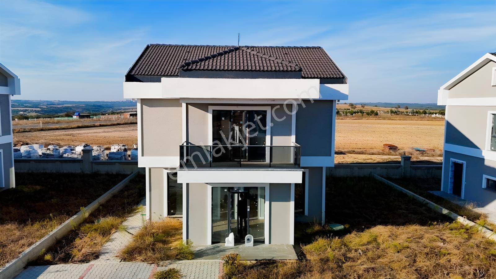 İstanbul Silivri Balaban Da Site İçerisinde Satılık Sıfır Villa — fotoğraf 4