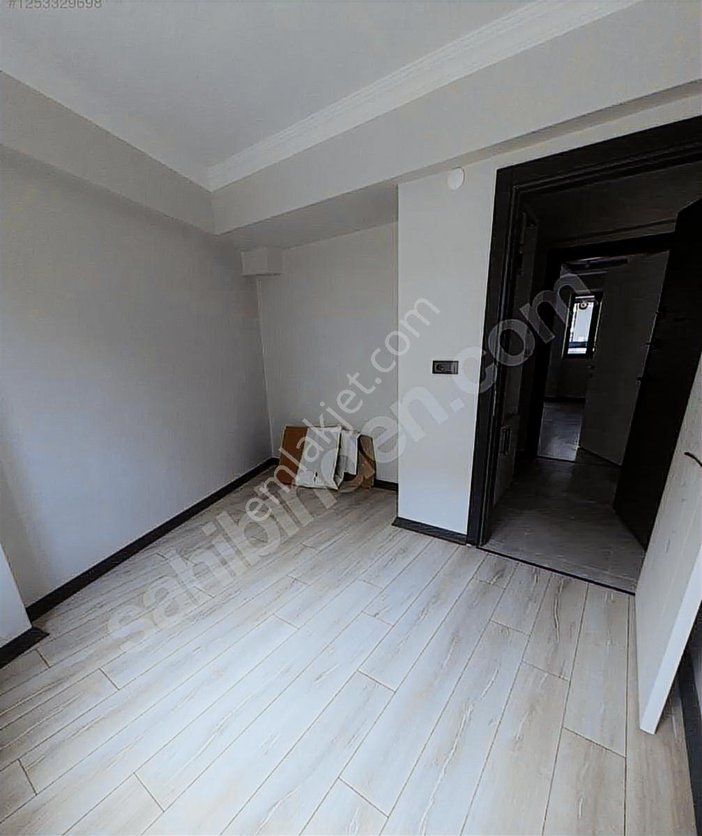Aksoy'dan Çorlu'da Satılık Tabela Değeri Yüksek 1+1 Daire — fotoğraf 9