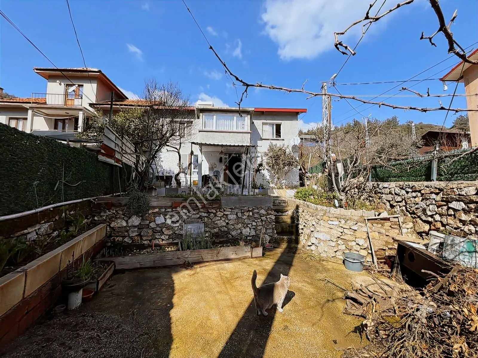 Berk Emlak'tan Menderes Ahmetbeylide Satılık Bahçeli Müstakil Ev — fotoğraf 6