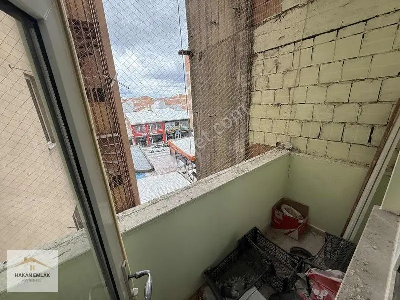 Hakan Emlak'tan Çarşı İçi Daire! — fotoğraf 11