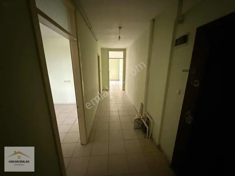 Hakan Emlak'tan Çarşı İçi Daire! — fotoğraf 12